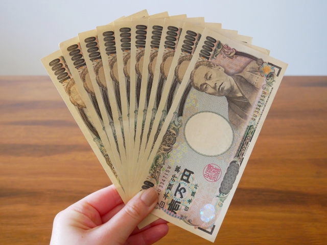 お金に好かれたければお金のことを考えること。お金について正しく知ることが出来ればお金は集まっていく